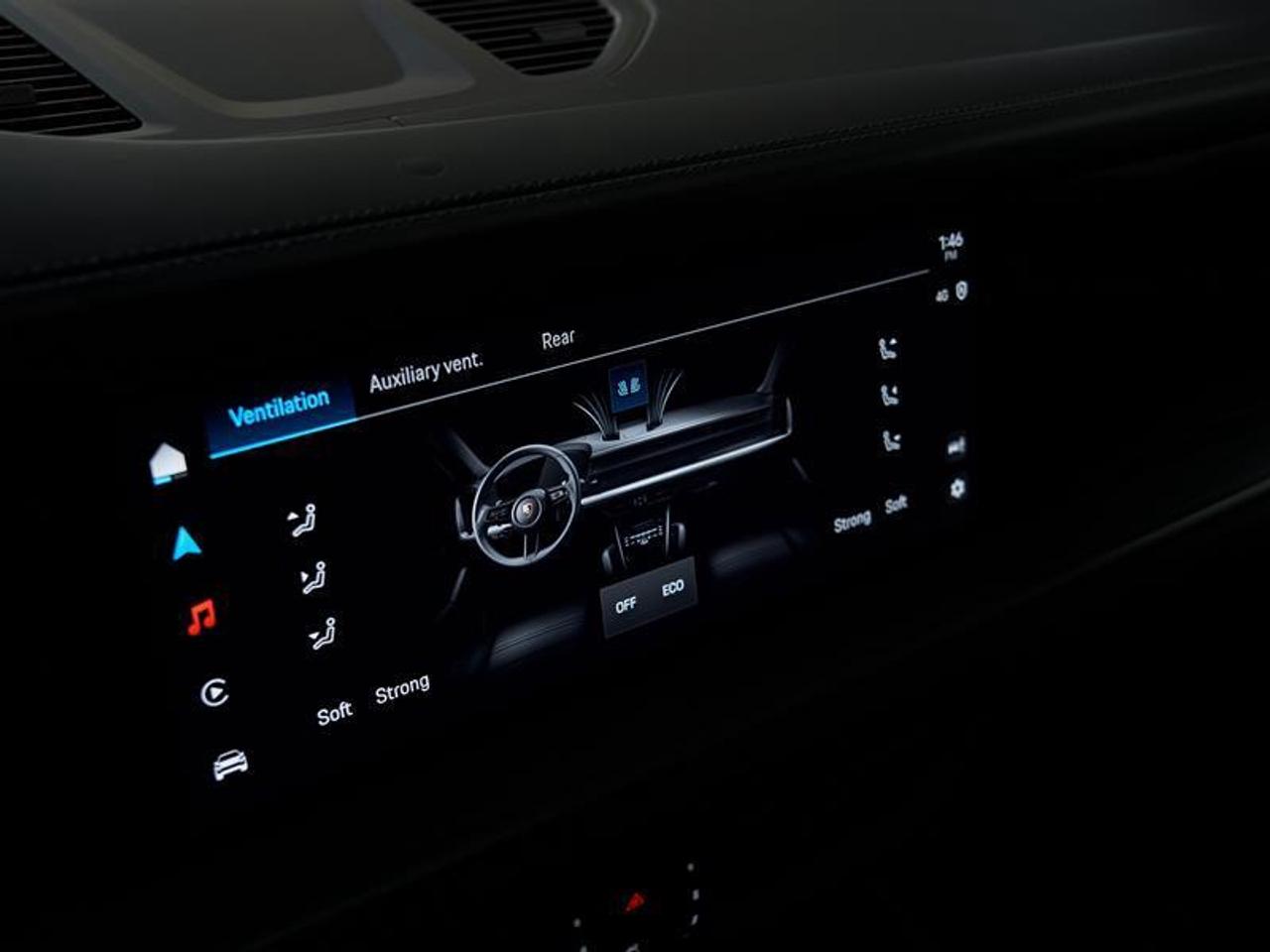 2025 Porsche Cayenne AWD Photo
