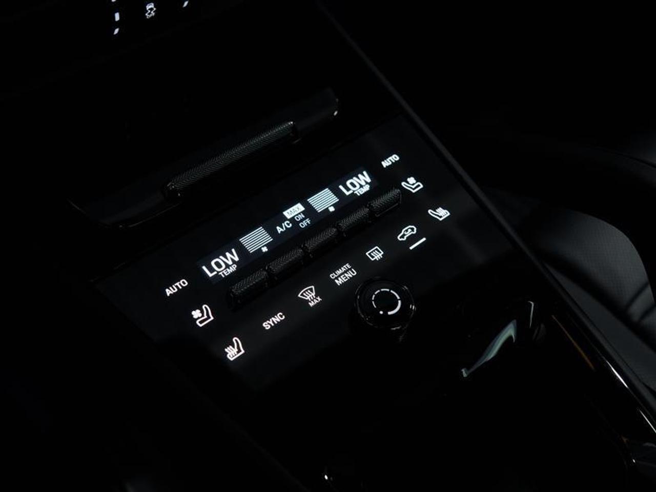 2025 Porsche Cayenne AWD Photo