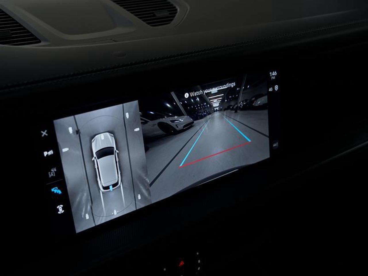 2025 Porsche Cayenne AWD Photo