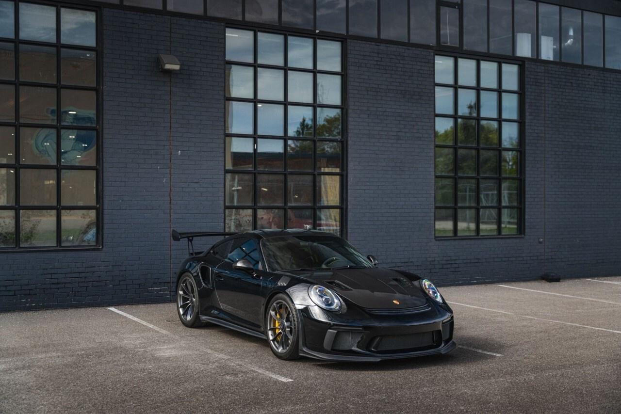 2019 Porsche 911 GT3 RS Coupe Photo