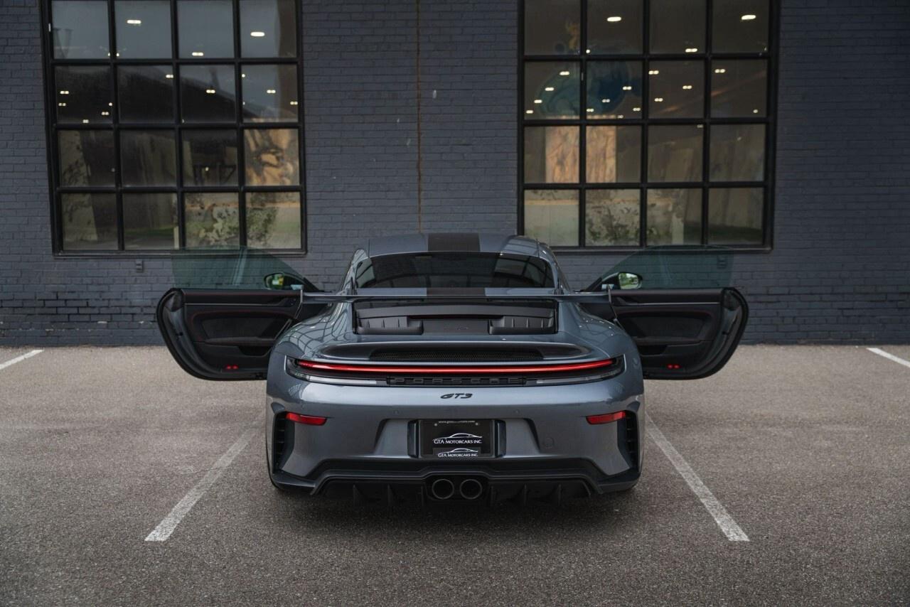 2026 Porsche 911 GT3 Coupe Photo