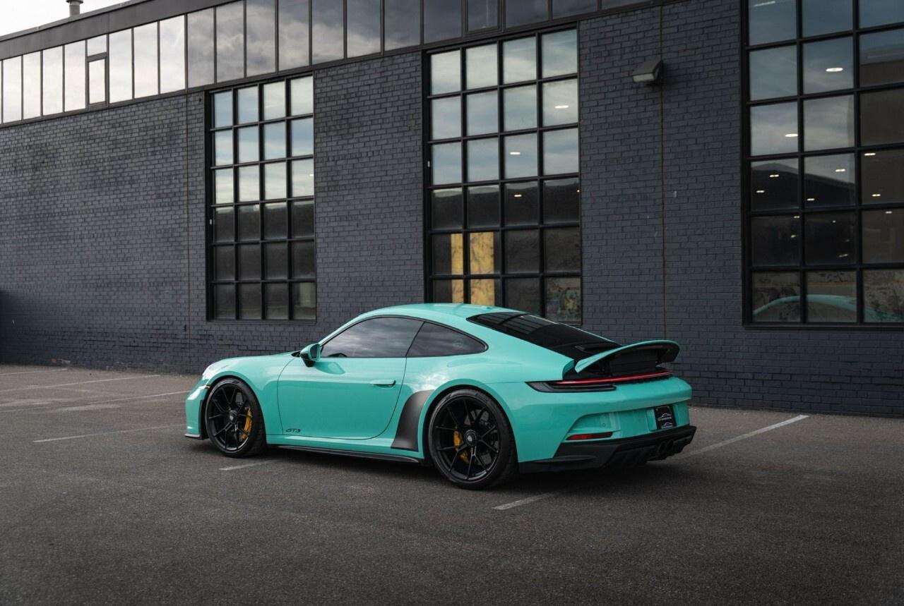 2023 Porsche 911 GT3 Coupe Photo3