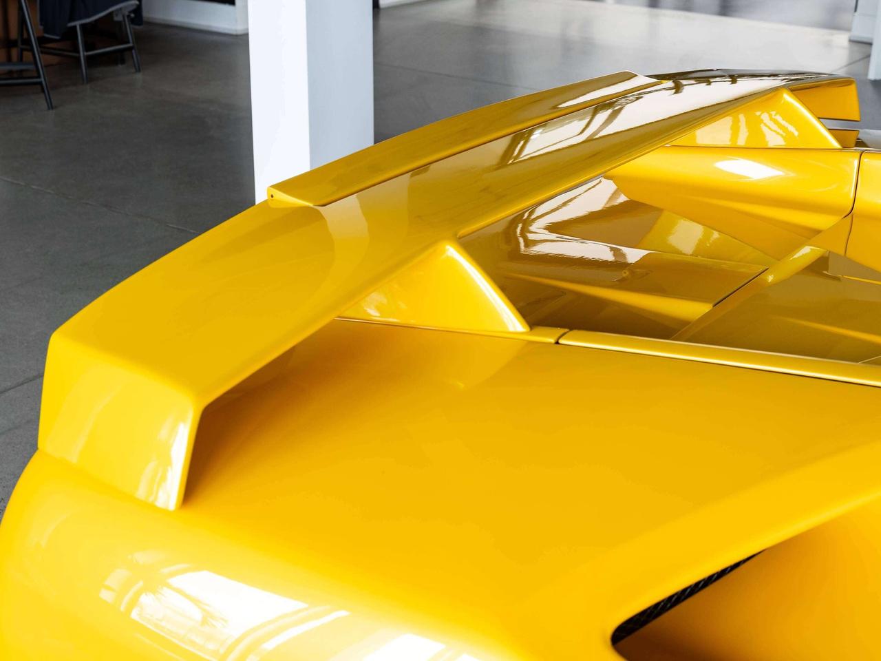 2001 Lamborghini Diablo PRICED IN USD Photo