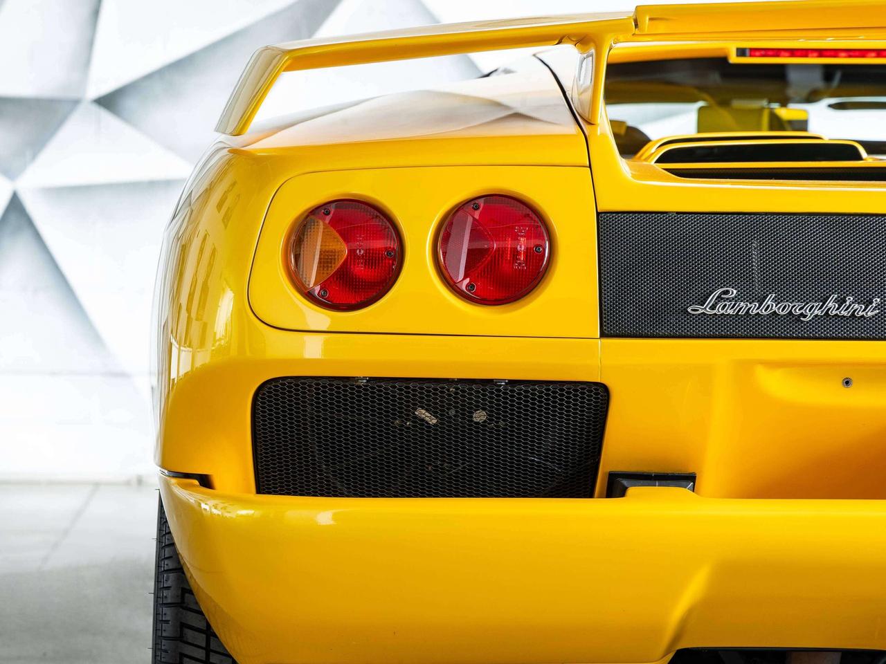 2001 Lamborghini Diablo PRICED IN USD Photo