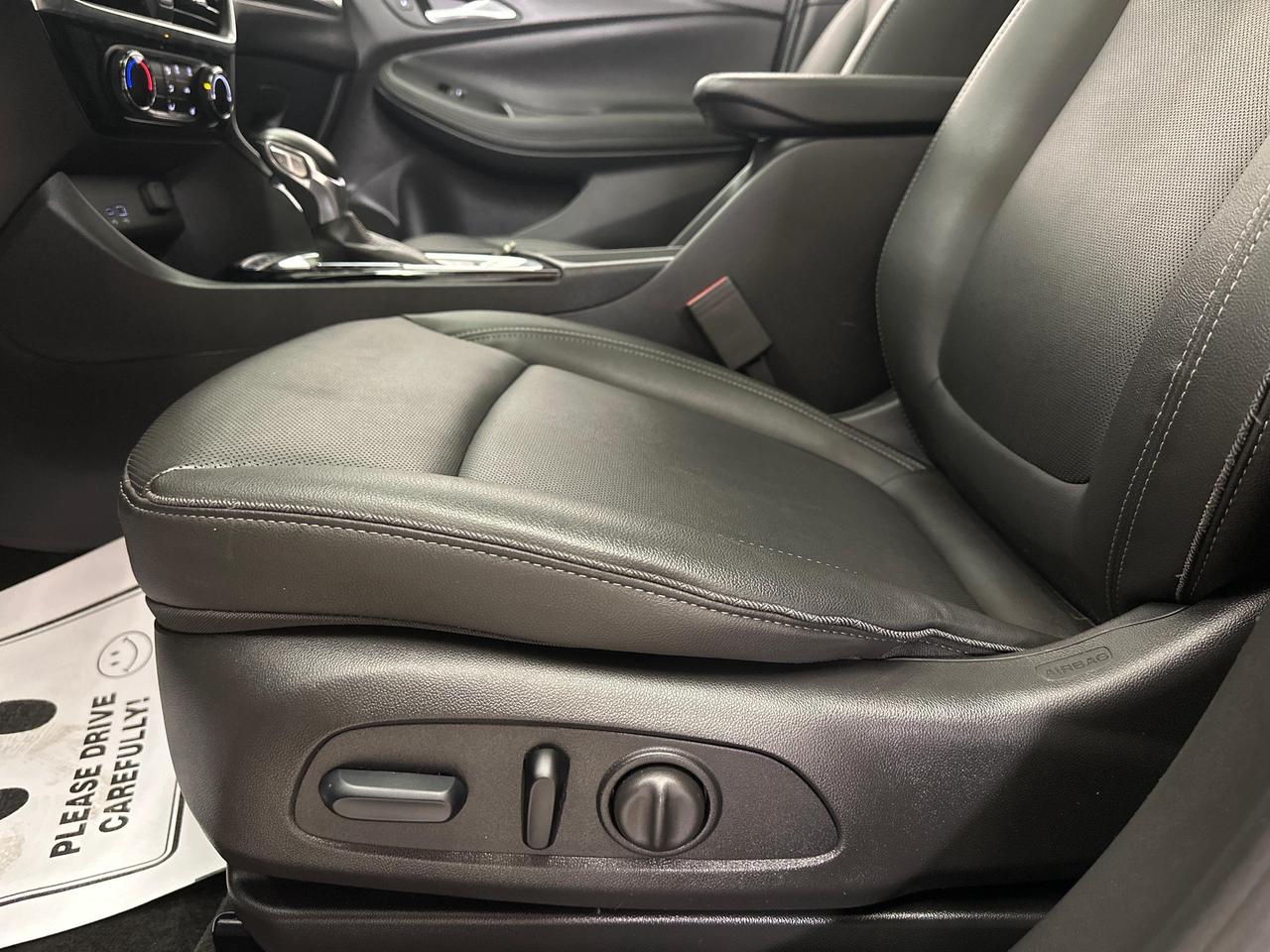 2024 Buick Encore GX Sport Touring - AWD/LEATHER/PANOROOF/29KM! Photo