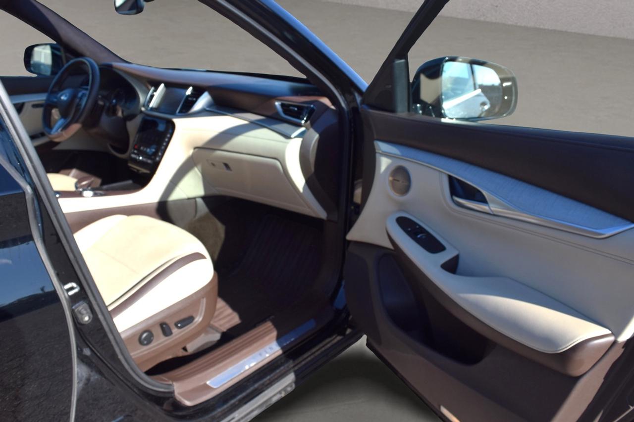 2019 Infiniti QX50 AWD Navigation Panoramic Sunroof HUD Photo