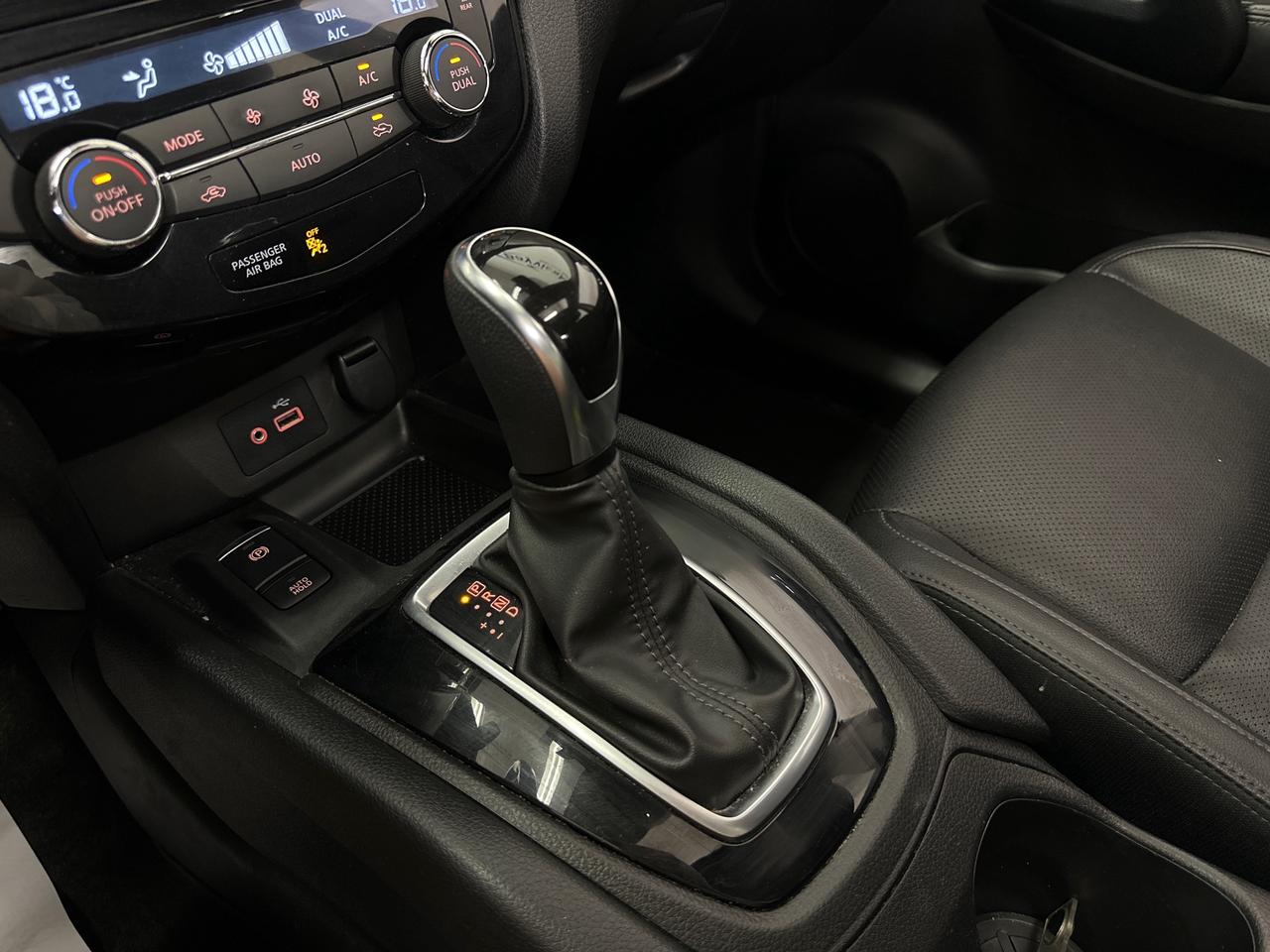 2023 Nissan Qashqai SL Photo