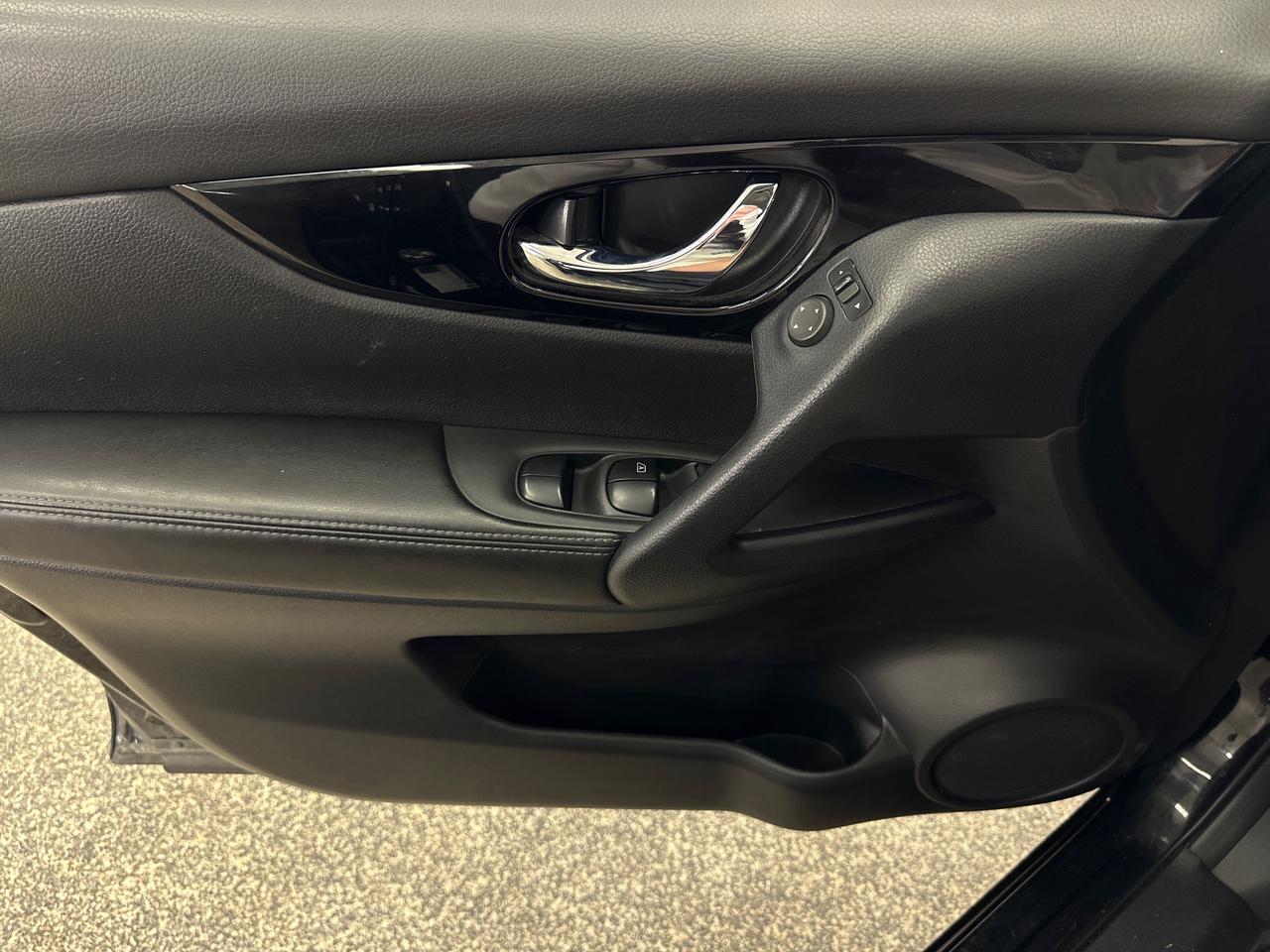 2023 Nissan Qashqai SL Photo