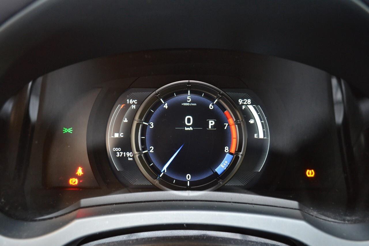 2023 Lexus IS 300 F Sport 2 Photo4