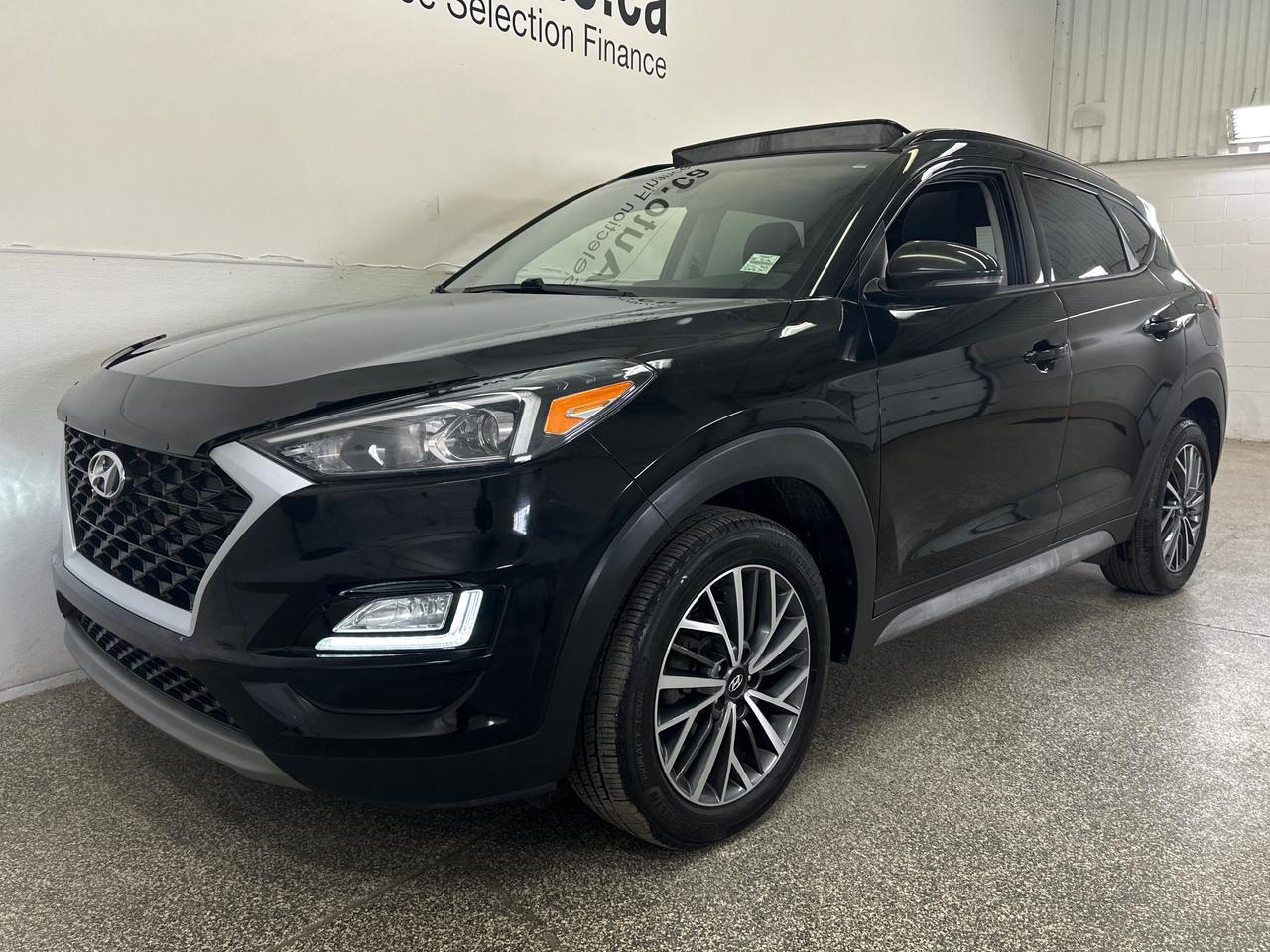 2021 Hyundai Tucson Preferred w/Trend Package 4dr All-Wheel Drive Photo2