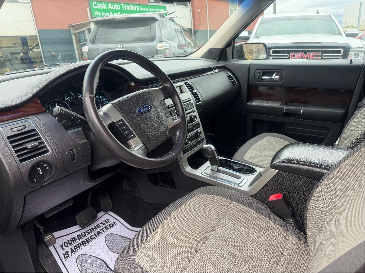 2010 Ford Flex SEL Photo