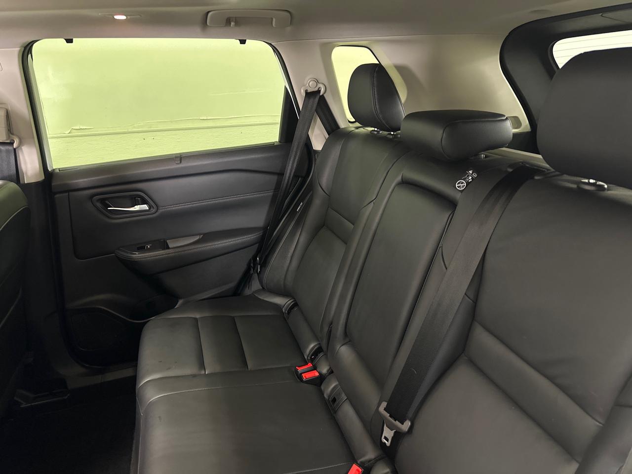 2024 Nissan Rogue SL Photo