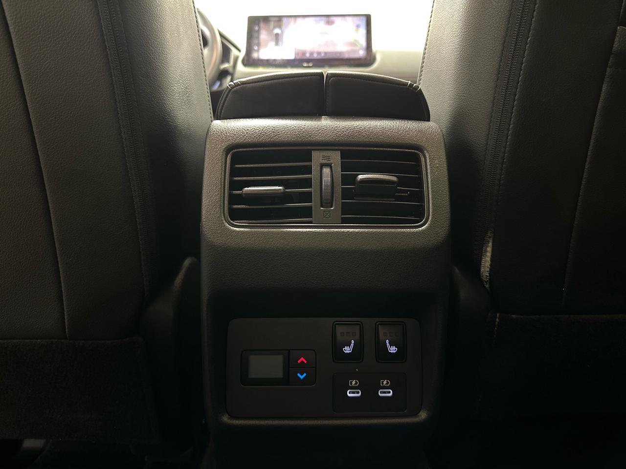 2024 Nissan Rogue SL Photo