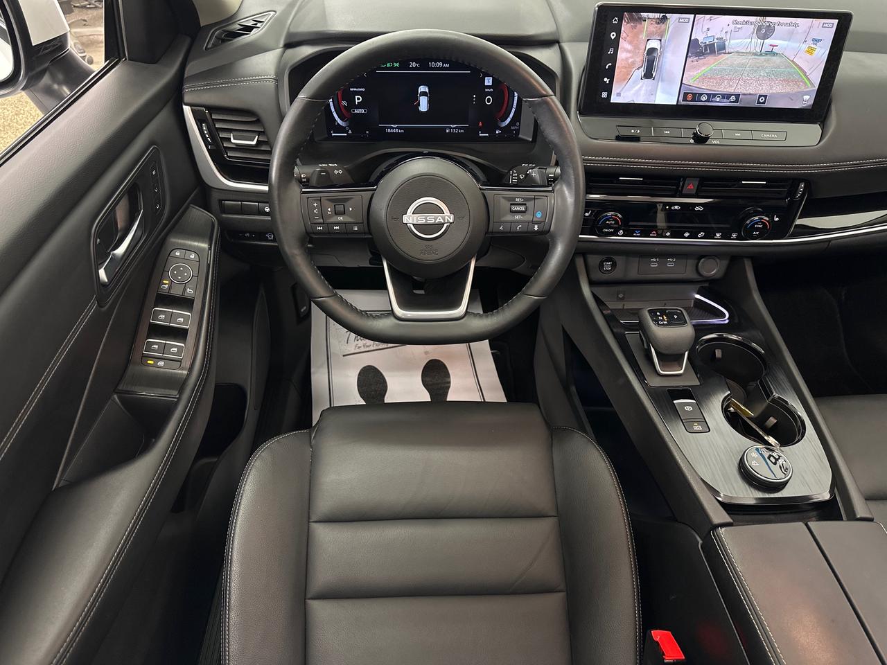 2024 Nissan Rogue SL Photo