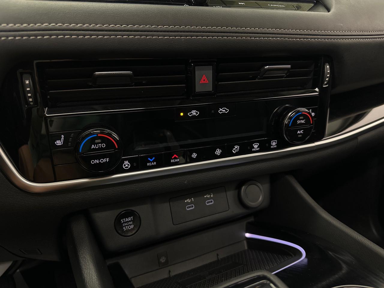 2024 Nissan Rogue SL Photo