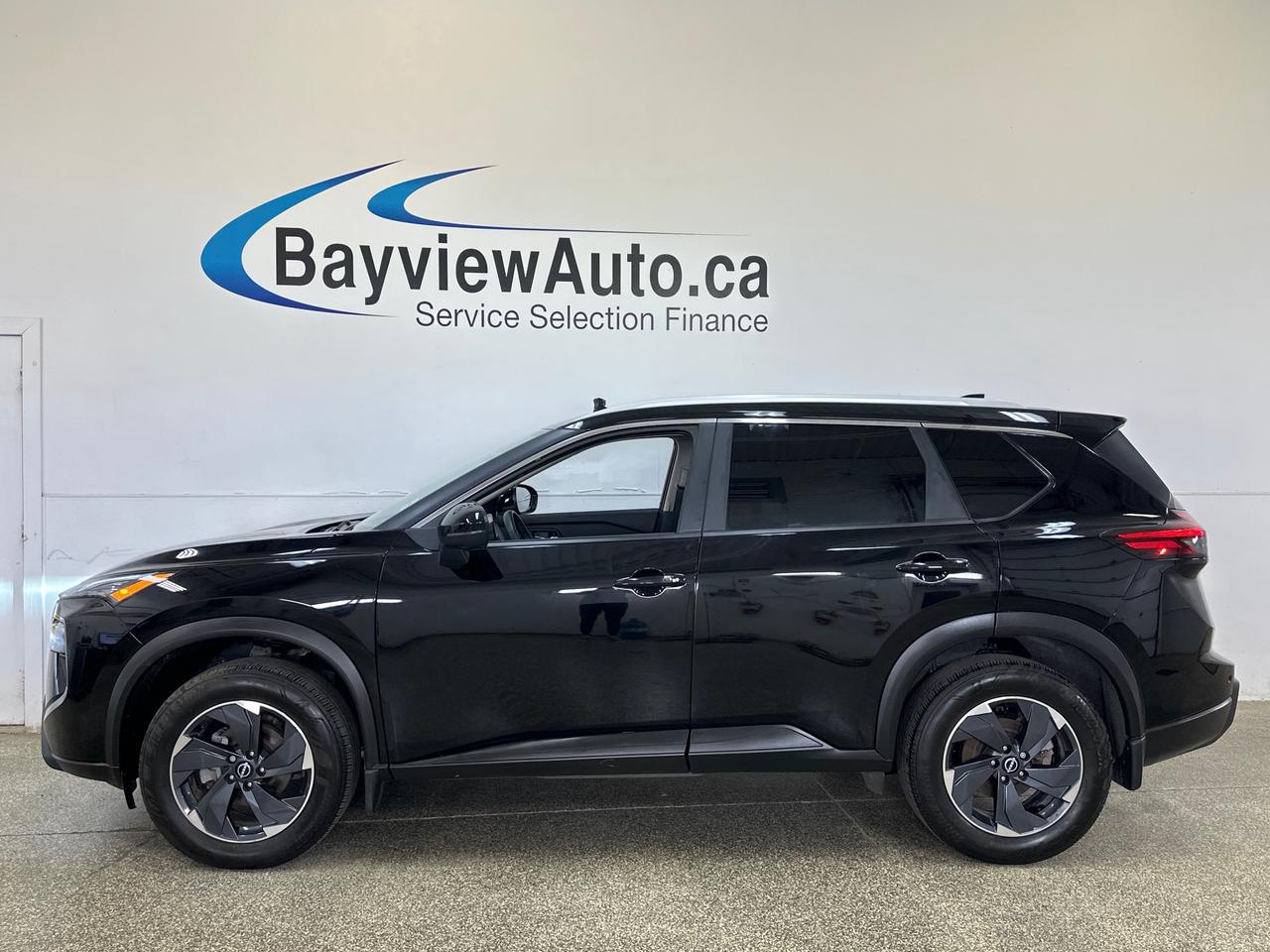 2024 Nissan Rogue SV MOONROOF Photo