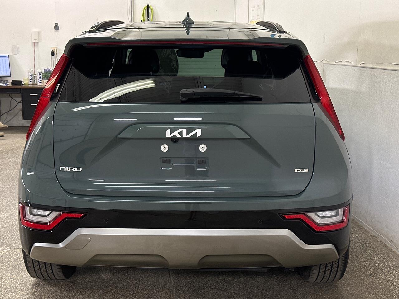 2023 Kia NIRO SX Photo