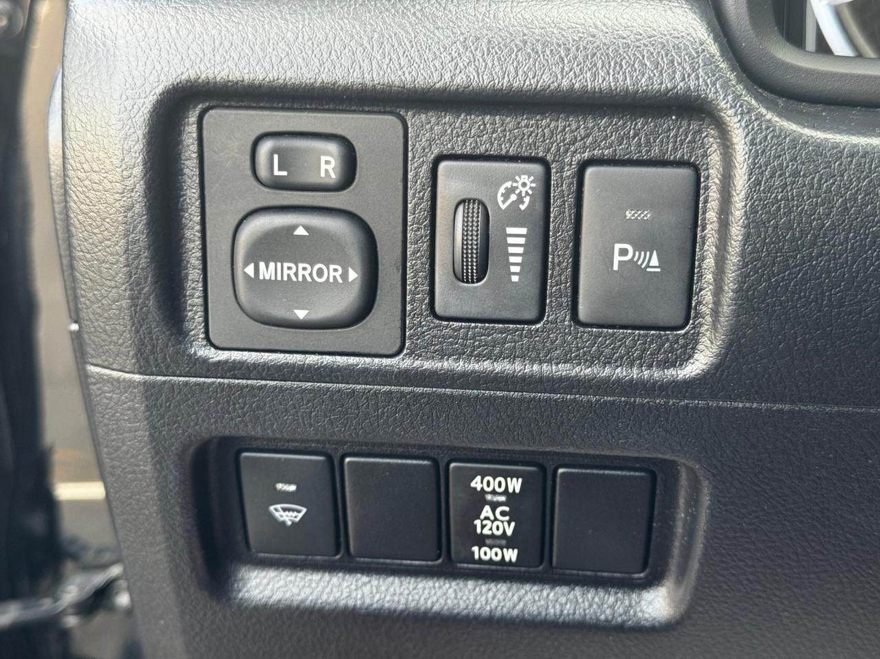 2019 Toyota 4Runner LIMITED   7 SEATS   VENTILATED F SEATS   SUNROOF Photo