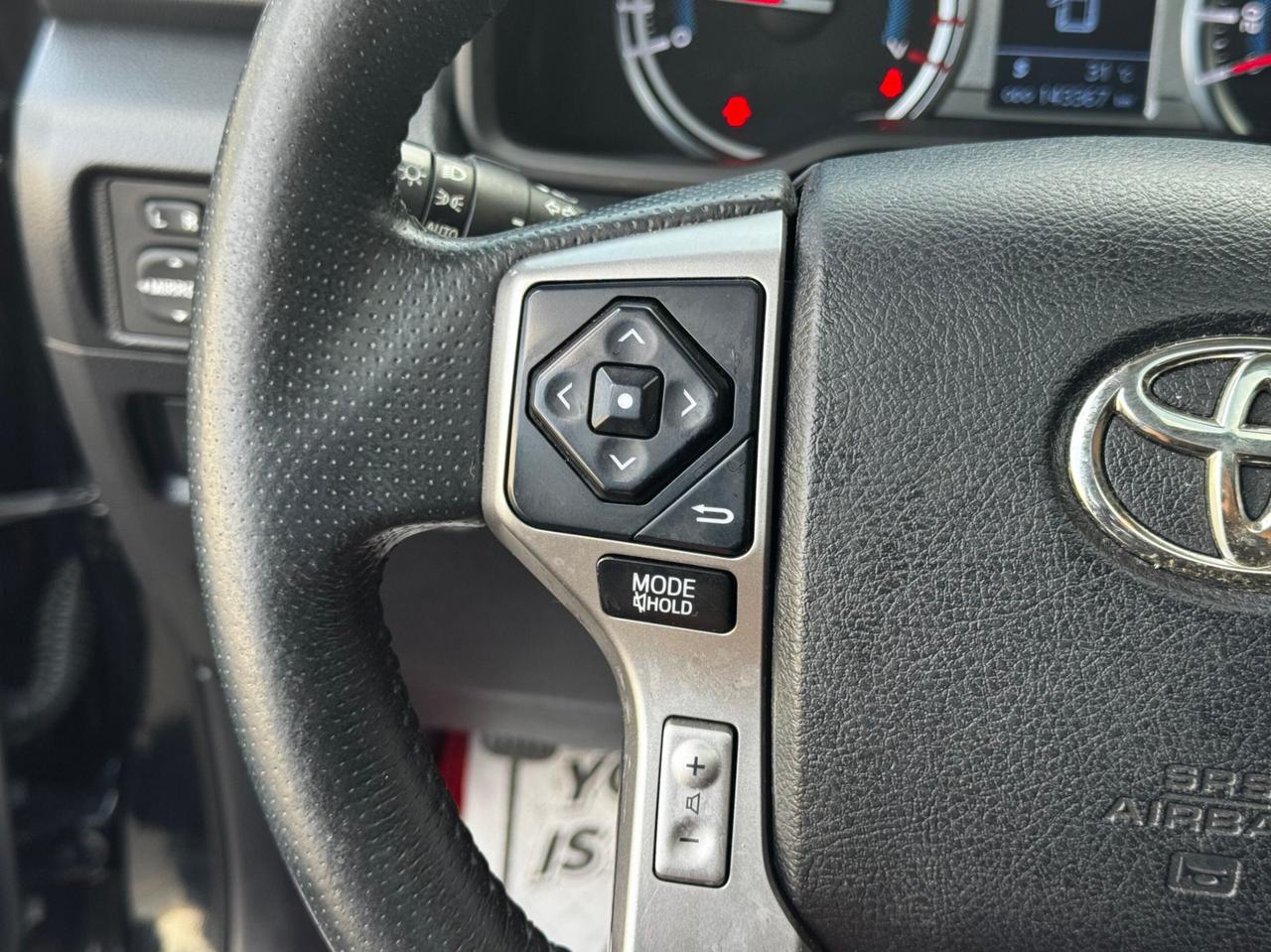 2019 Toyota 4Runner LIMITED   7 SEATS   VENTILATED F SEATS   SUNROOF Photo