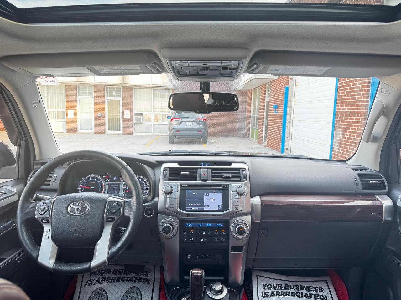 2019 Toyota 4Runner LIMITED   7 SEATS   VENTILATED F SEATS   SUNROOF Photo