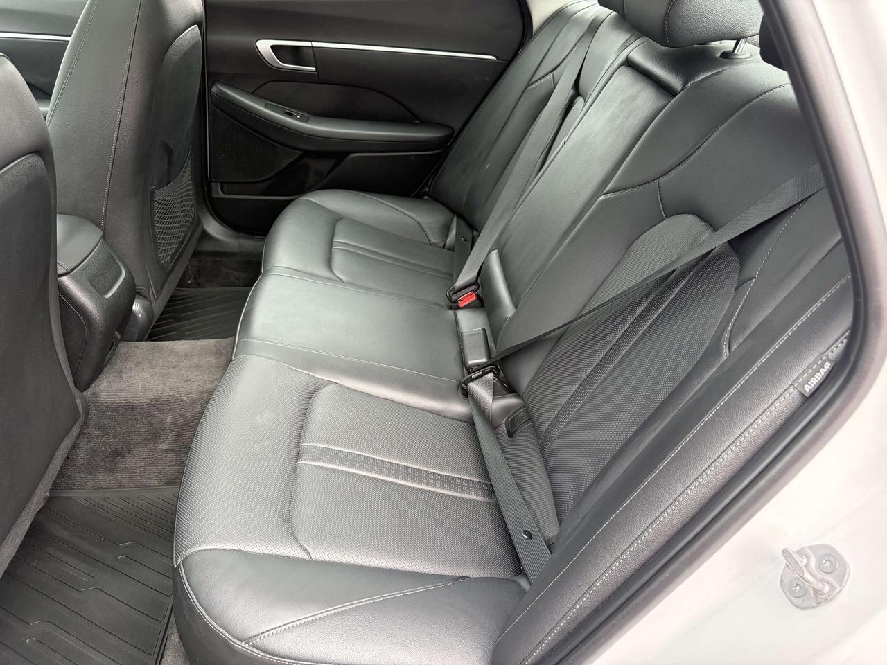 2025 Hyundai Sonata Preferred-Trend AWD  Pano Roof Heated/Cooled Seats Photo