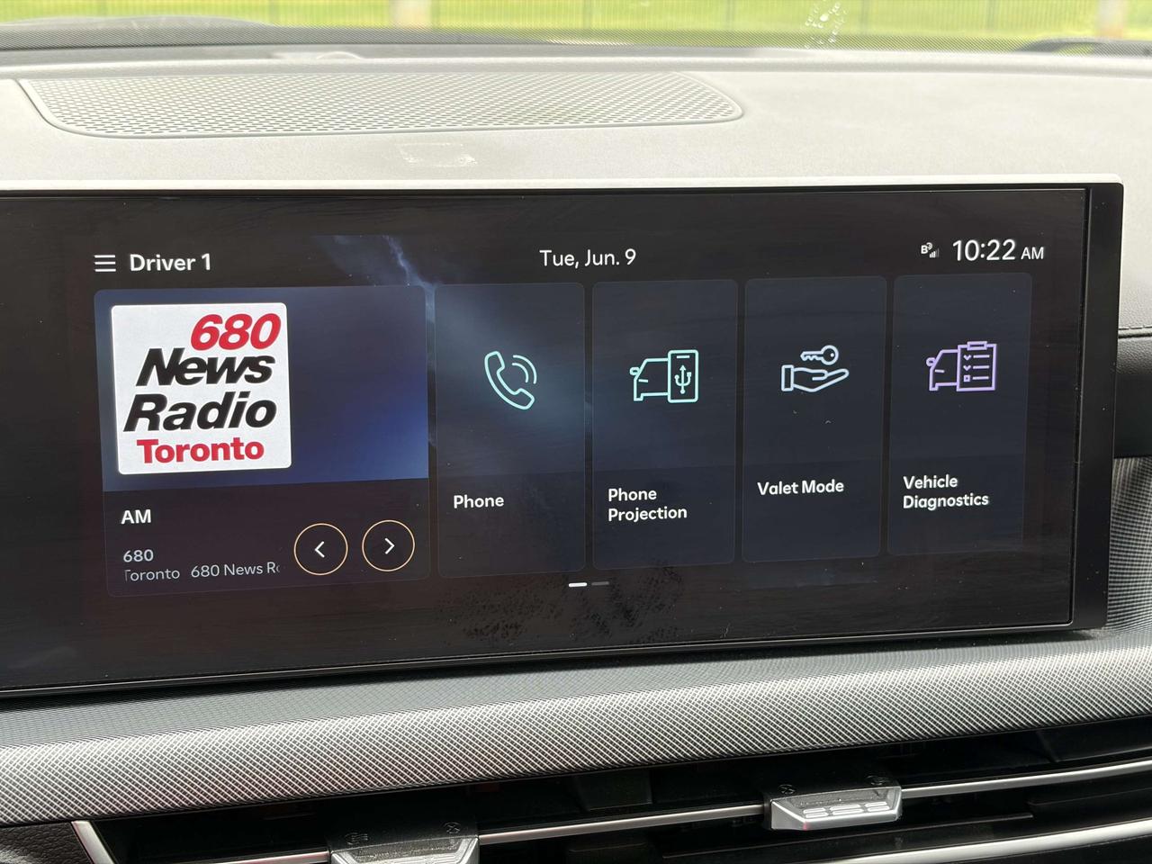 2025 Hyundai Sonata Preferred-Trend AWD  Pano Roof Heated/Cooled Seats Photo