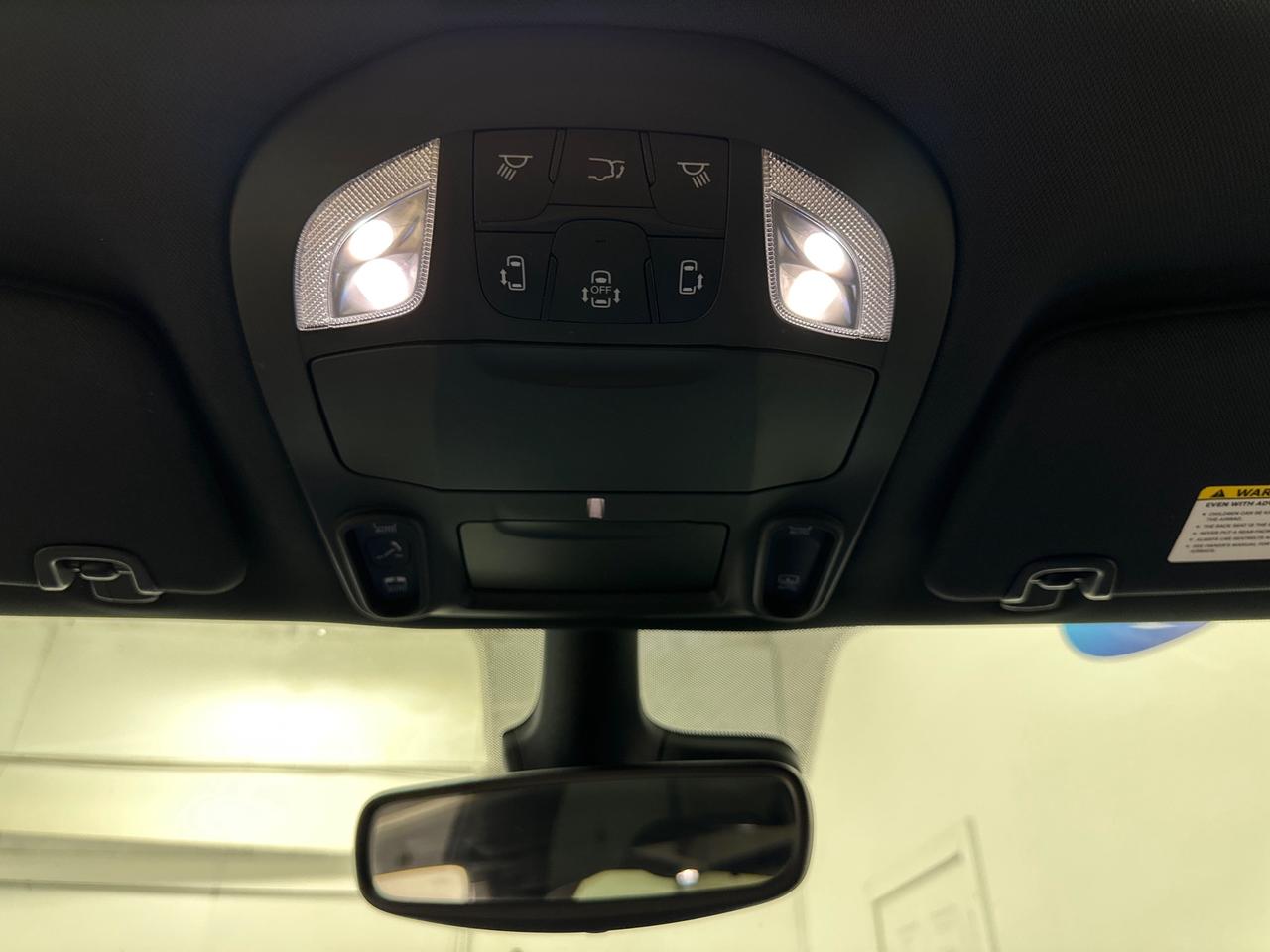 2023 Chrysler Pacifica Touring-L Photo