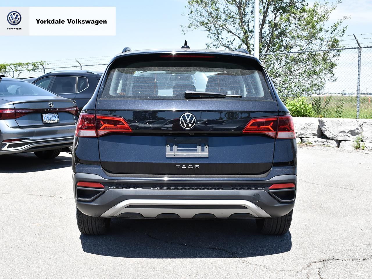 2022 Volkswagen Taos  Photo