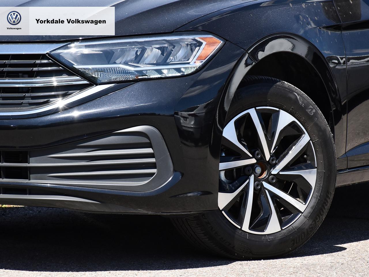 2023 Volkswagen Jetta Trendline Photo