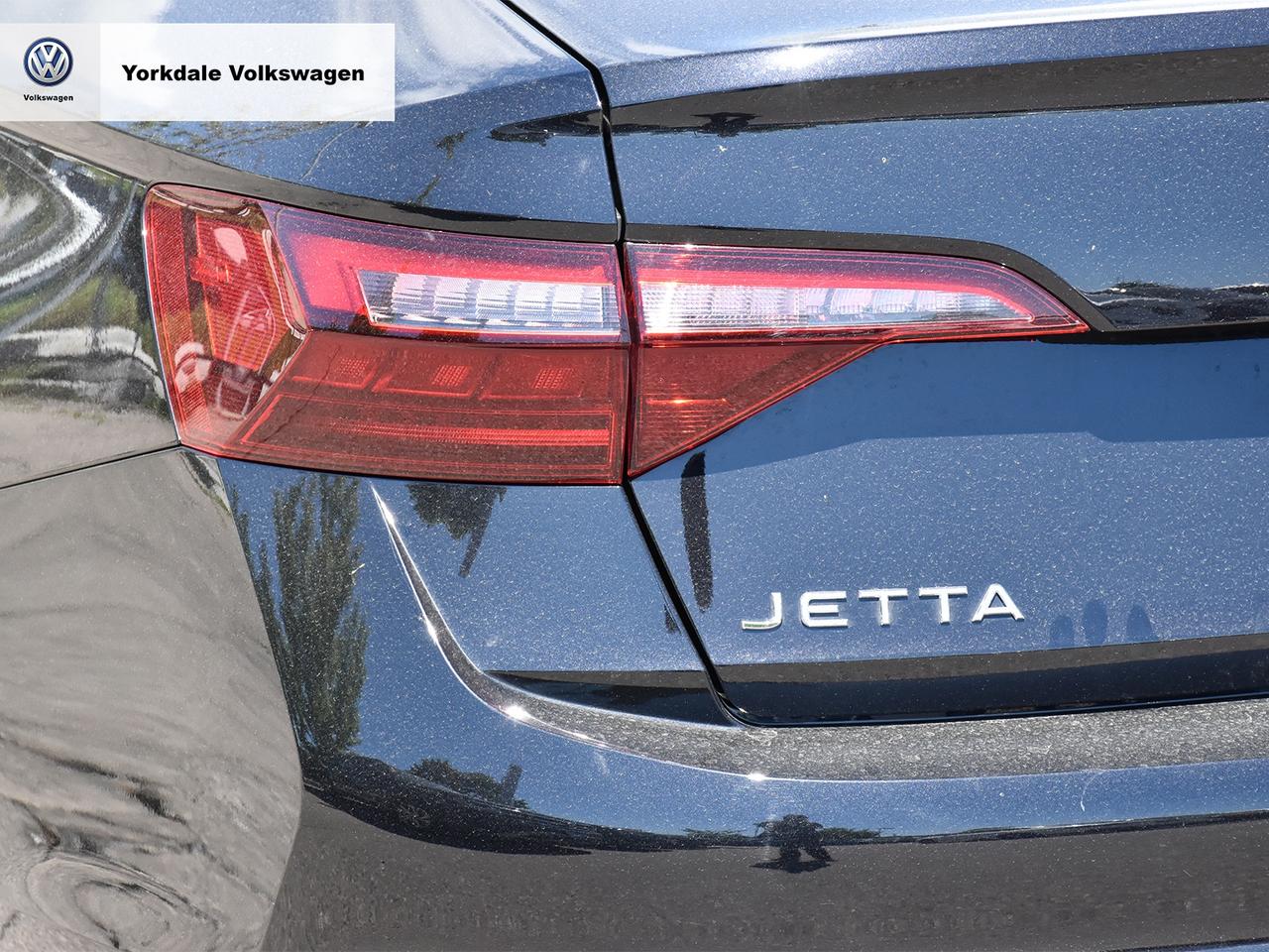 2023 Volkswagen Jetta Trendline Photo