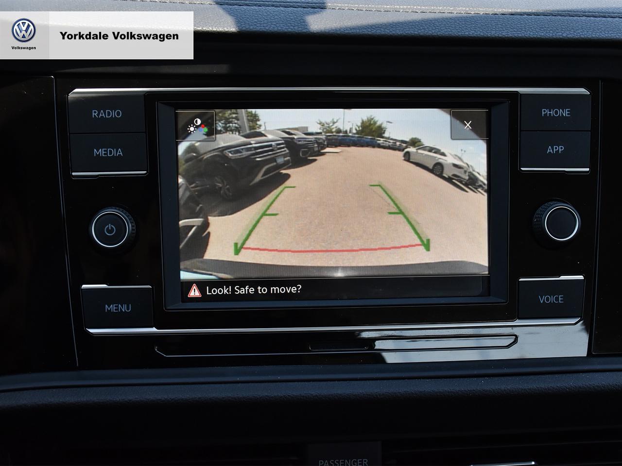 2023 Volkswagen Jetta Trendline Photo