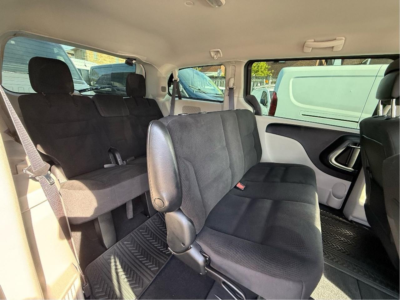 2019 Dodge Grand Caravan Only27,200KM Like New! CleanCarfax B.Cam Bluetooth Photo
