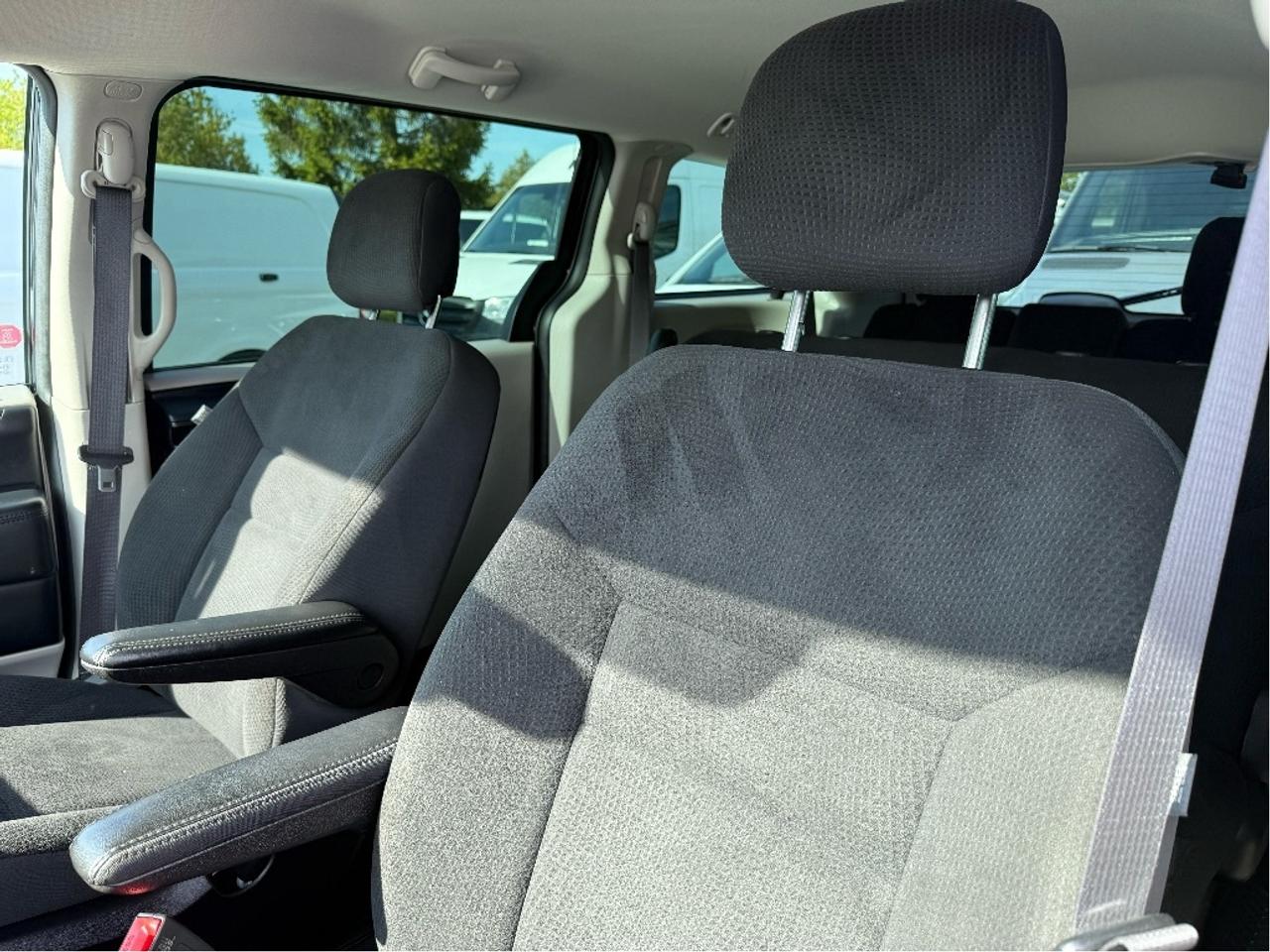 2019 Dodge Grand Caravan Only27,200KM Like New! CleanCarfax B.Cam Bluetooth Photo