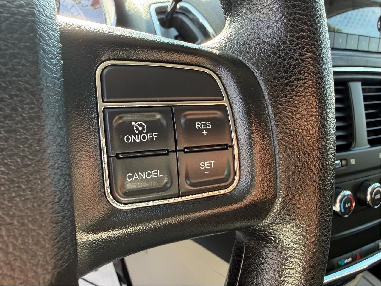 2019 Dodge Grand Caravan Only27,200KM Like New! CleanCarfax B.Cam Bluetooth Photo