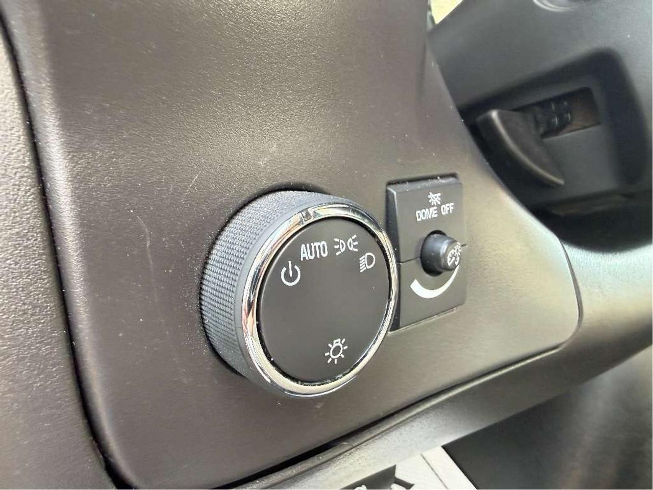 2024 GMC Savana 3500 Rare 12 Foot Box 3500 Only63,350km Certified Photo
