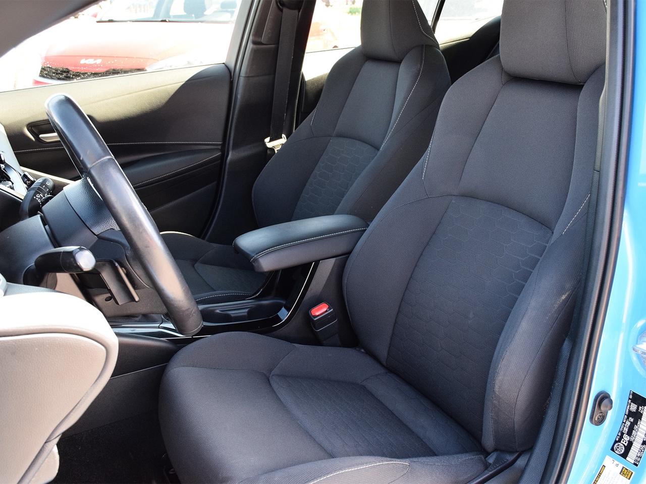 2019 Toyota Corolla Hatchback Heated Seats ~Bluetooth ~Alloys ~Carplay ~Camera Photo