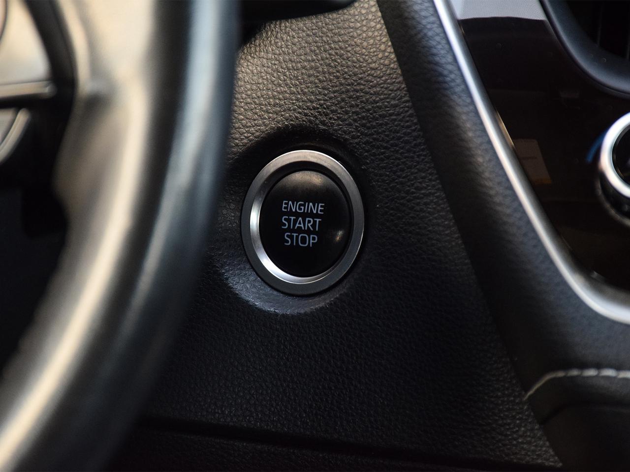 2019 Toyota Corolla Hatchback Heated Seats ~Bluetooth ~Alloys ~Carplay ~Camera Photo
