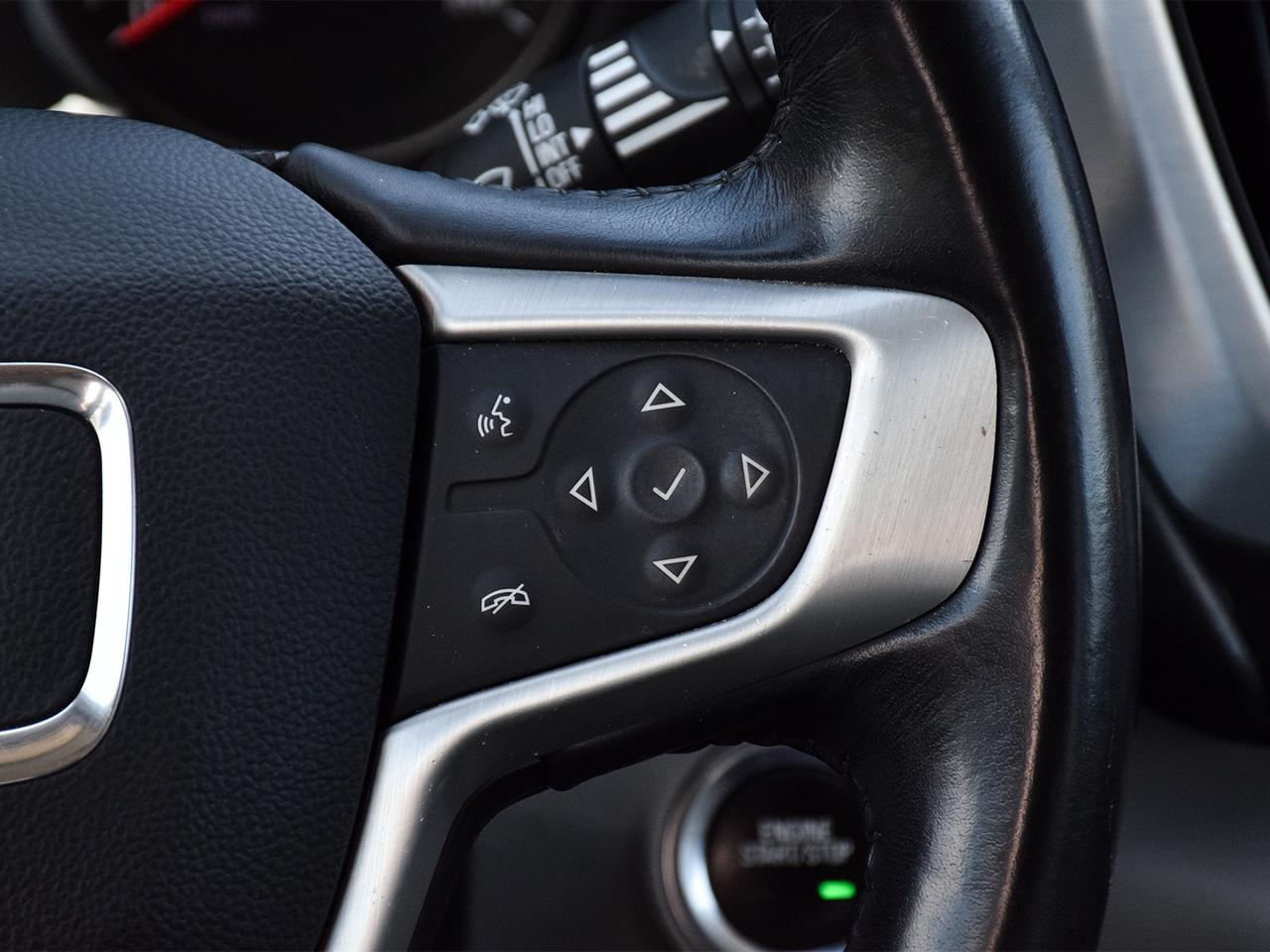 2019 GMC Terrain SLE AWD ~Nav ~Heated Seats ~Moonroof ~Bluetooth Photo