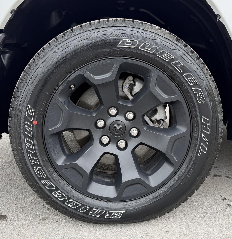 2025 RAM 1500 Sport 4x4 Crew Cab 6'4  Box Photo