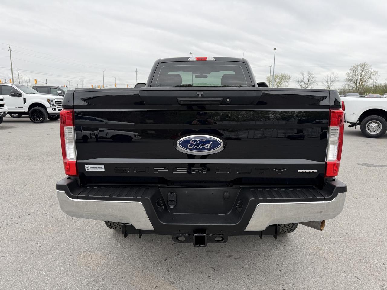 2019 Ford F-250 XL 4WD Reg Cab 8' Box Photo