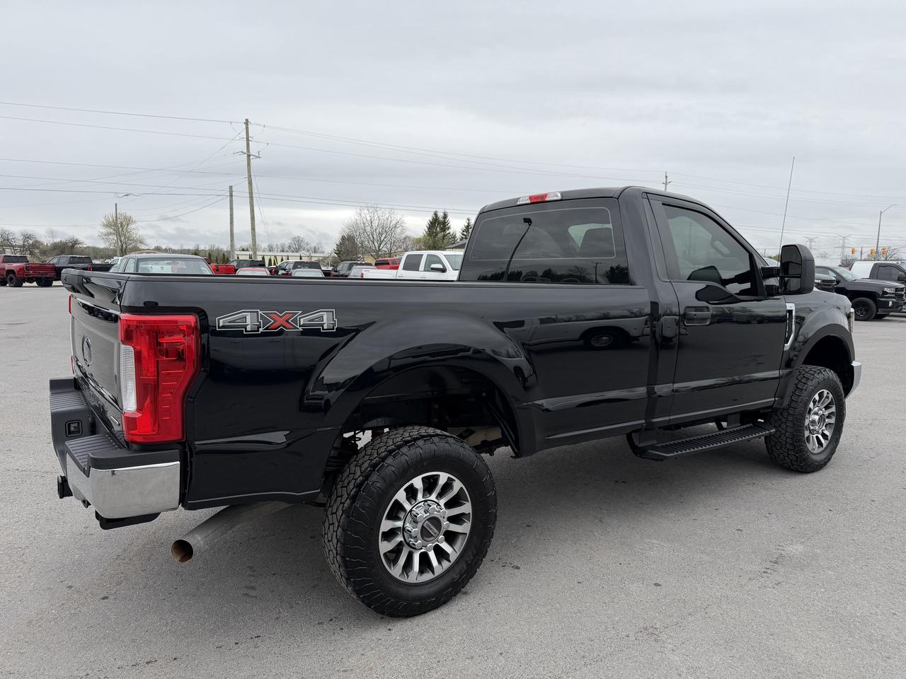 2019 Ford F-250 XL 4WD Reg Cab 8' Box Photo