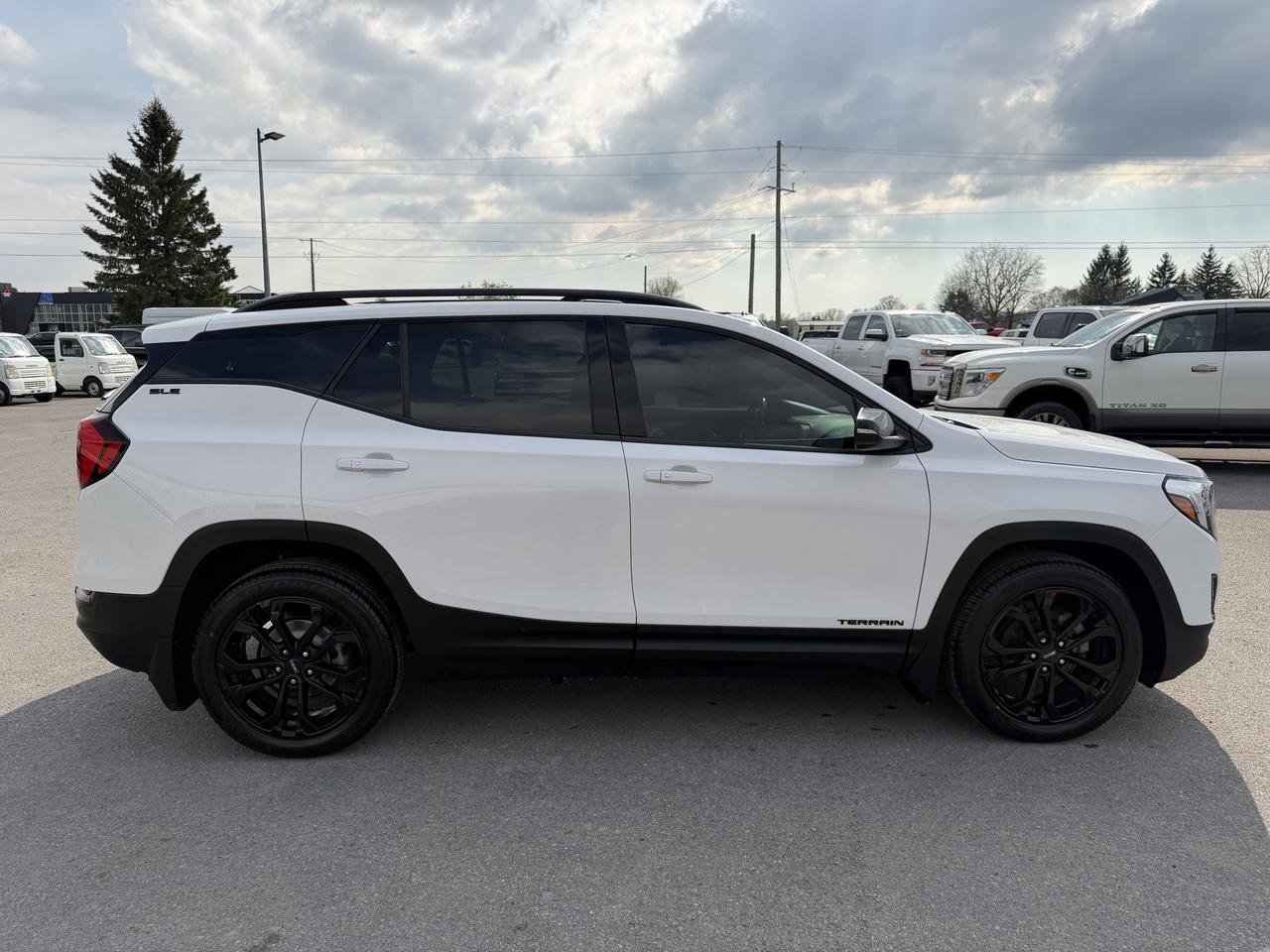 2021 GMC Terrain AWD 4DR SLE Photo