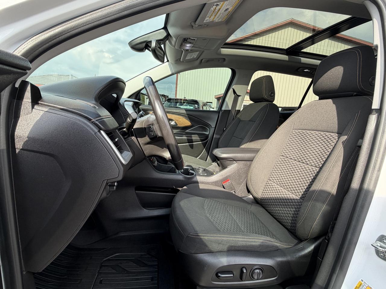 2021 GMC Terrain AWD 4DR SLE Photo