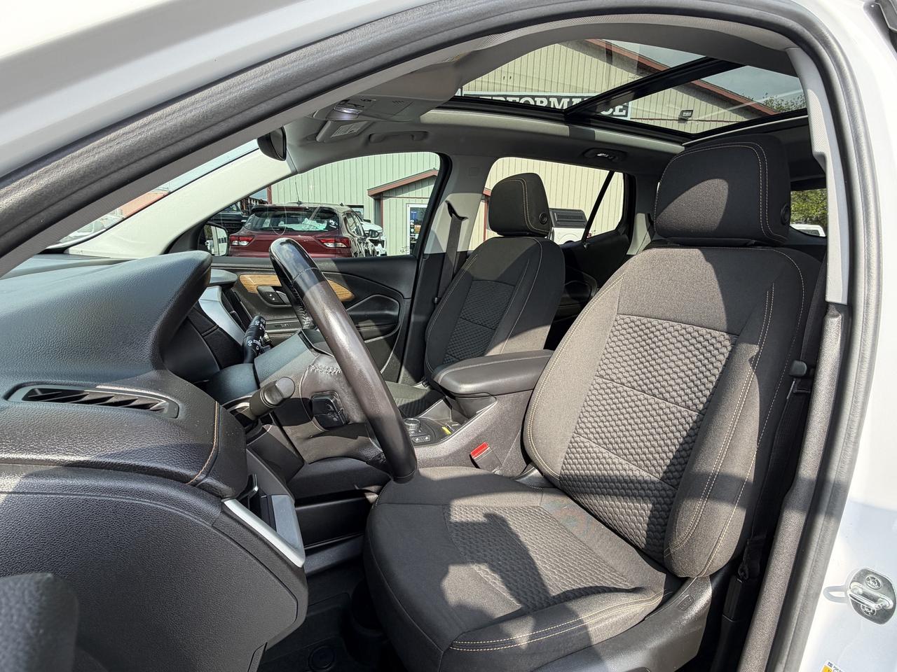 2021 GMC Terrain AWD 4DR SLE Photo