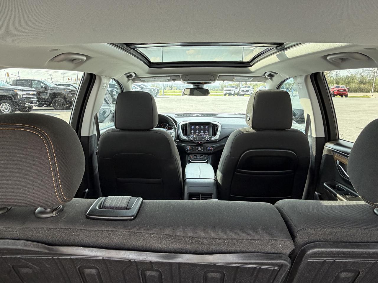 2021 GMC Terrain AWD 4DR SLE Photo