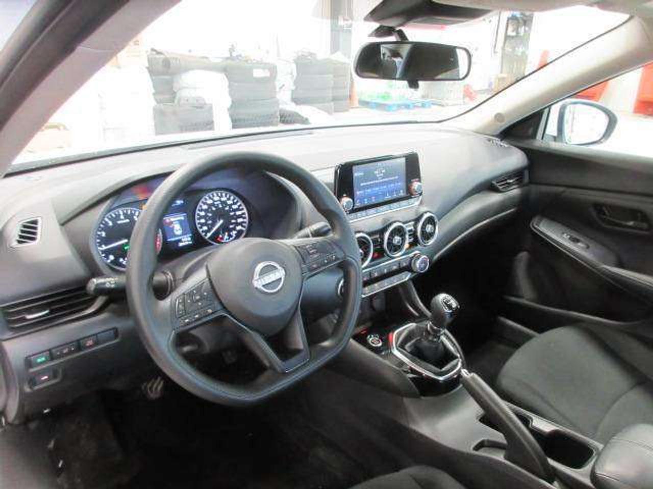2024 Nissan Sentra 6-SPEED MANUAL! A/C, APPLE/ANDROID, JUST 20K! Photo
