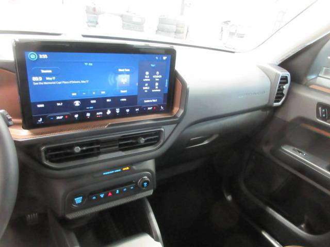 2025 Ford Bronco Sport OUTER BANKS 4X4, HTD. LEATHER, APPLE/ANDROID, 16K! Photo