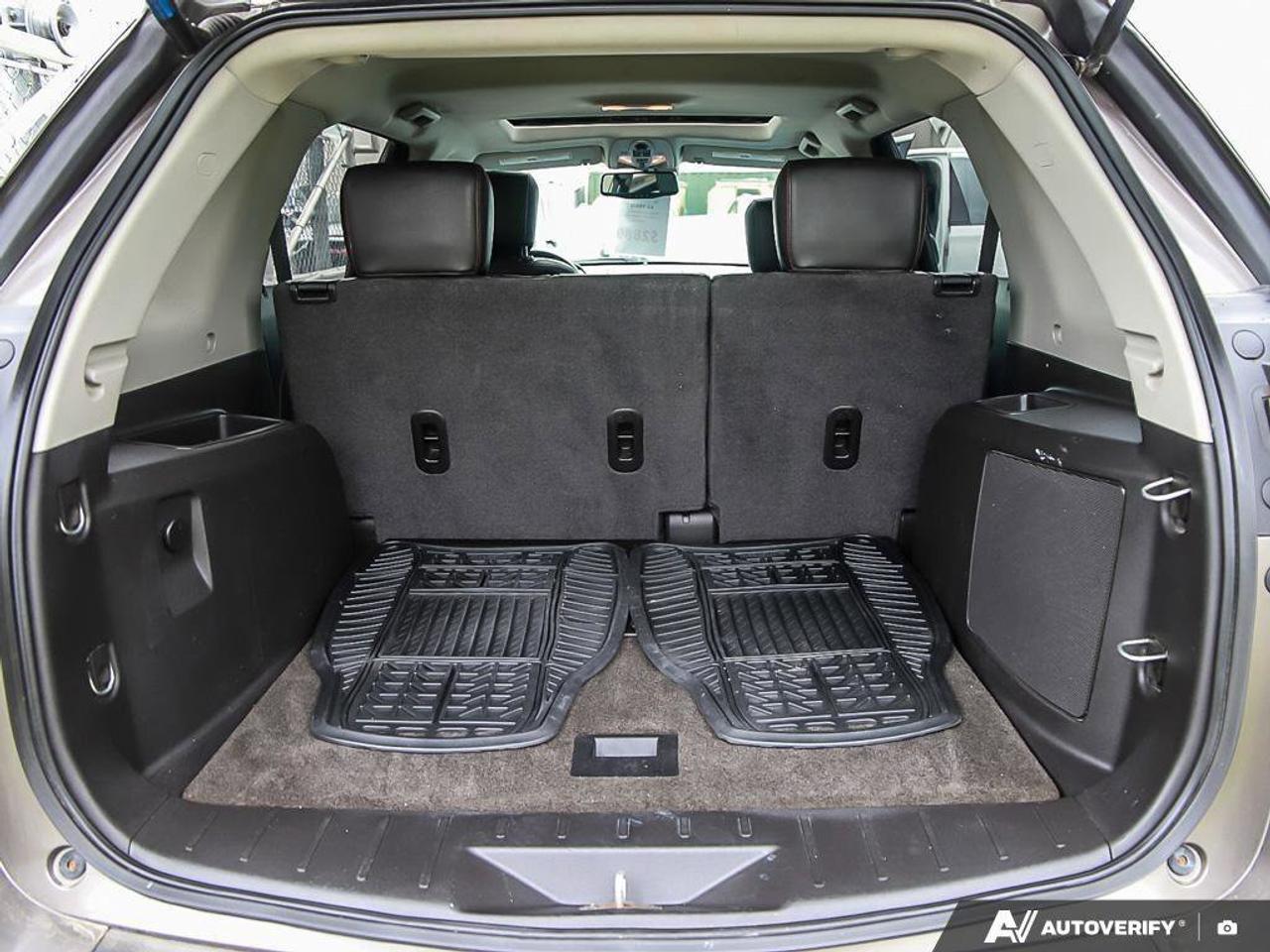 2011 GMC Terrain SLT-2SLT, 2.4L 4-CYL, AWD, LEATHER, ALLOYS, AS-TRA Photo