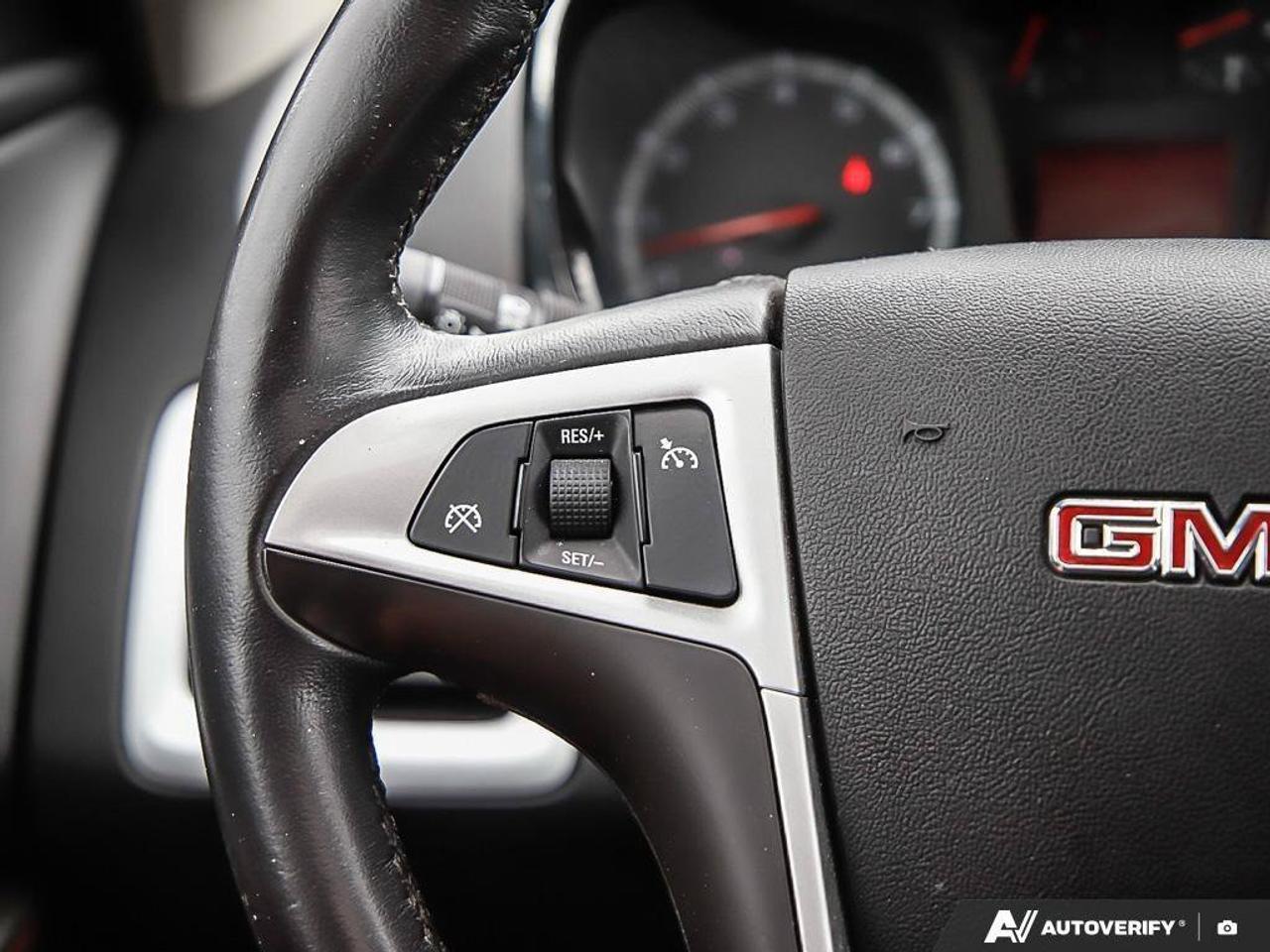 2011 GMC Terrain SLT-2SLT, 2.4L 4-CYL, AWD, LEATHER, ALLOYS, AS-TRA Photo