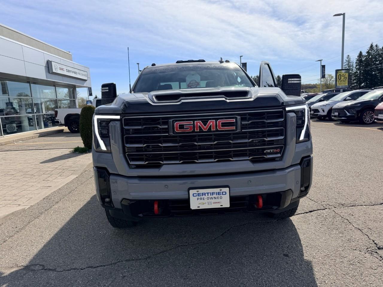 2025 GMC SIERRA 2500HD 4WD Crew Cab 159  AT4 Photo